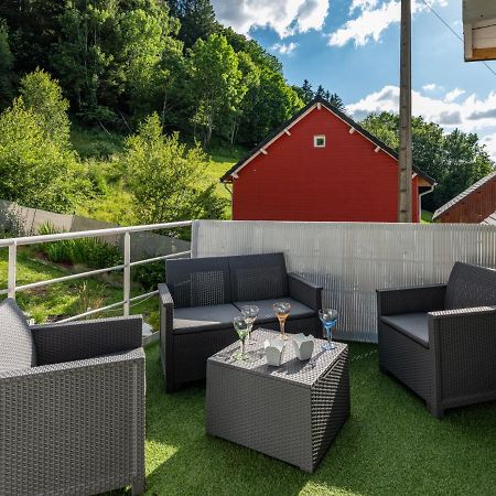 Вилла Stunning 4-Bed House In Ла-Бурбуль Экстерьер фото