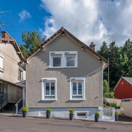 Вилла Stunning 4-Bed House In Ла-Бурбуль Экстерьер фото
