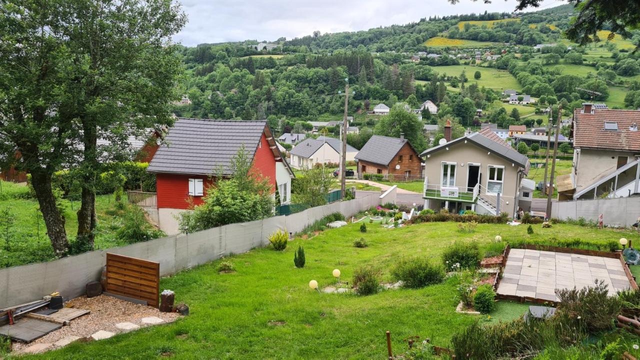 Вилла Stunning 4-Bed House In Ла-Бурбуль Экстерьер фото