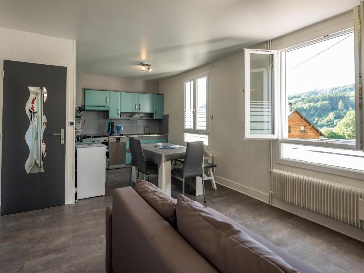 Вилла Stunning 4-Bed House In Ла-Бурбуль Экстерьер фото